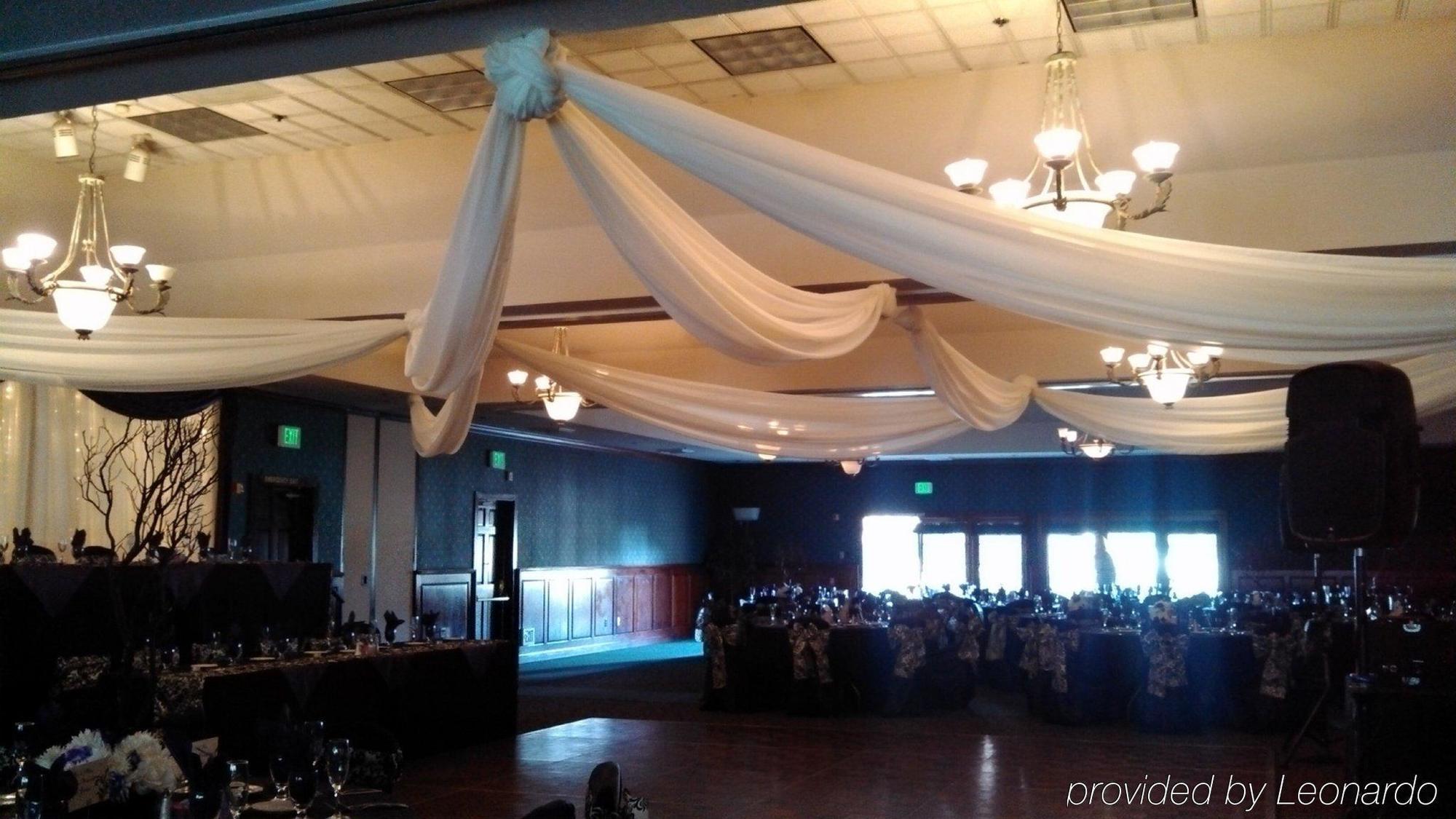 Holiday Inn Selma - Swancourt Exterior foto