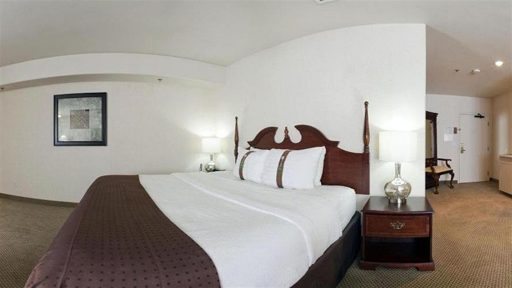 Holiday Inn Selma - Swancourt Exterior foto